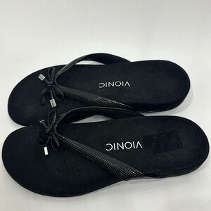 Vionic Bella Lizard black sandals size 8